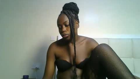 Snapshot of sexxyivy chatting on February 23, 6:18 pm ivy online show from February 23, 6:18 pm