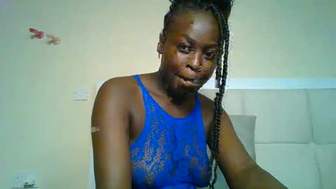 Snapshot of sexxyivy chatting on February 21, 11:54 pm ivy online show from February 21, 11:54 pm