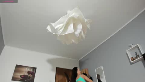 Snapshot of sexxymeriemm chatting on January 25, 2:41 pm sexxymeriemm online show from January 25, 2:41 pm