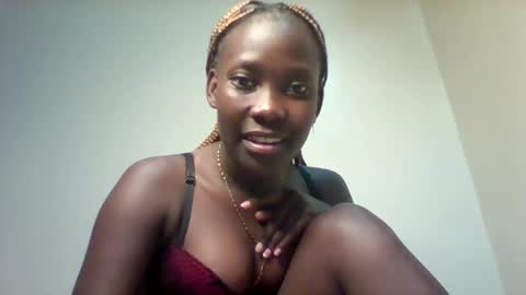 Snapshot of sexxyvajaina chatting on January 27, 11:32 am sexxyvajaina online show from January 27, 11:32 am