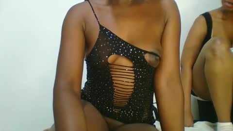 Tina online show from December 28, 7:43 pm