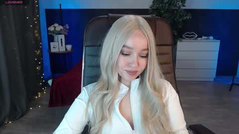 Snapshot of sexy_alexxia chatting on October 5, 4:23 pm Alexia online show from October 5, 4:23 pm