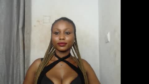Snapshot of sexy_badgirl2 chatting on October 31, 10:14 pm Sexy blackgirl2 online show from October 31, 10:14 pm