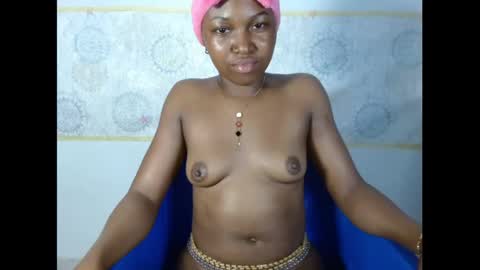 Snapshot of sexy_bluey247 chatting on September 23, 9:24 pm sexy_bluey247 online show from September 23, 9:24 pm