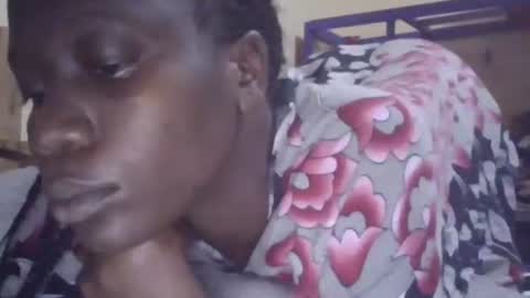 Snapshot of sexy_butty01 chatting on October 29, 7:16 pm sexy_butty01 online show from October 29, 7:16 pm