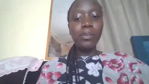 Snapshot of sexy_butty01 chatting on October 27, 6:46 pm sexy_butty01 online show from October 27, 6:46 pm