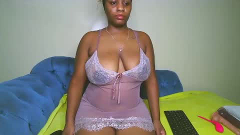 foxxy sweets online show from April 13, 4:03 am