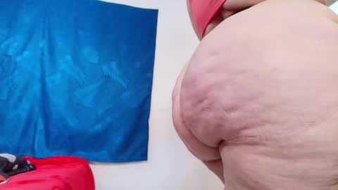 karla           instagram  online show from April 16, 4:28 pm