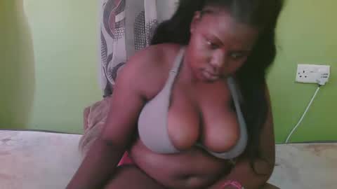 sexy_divana online show from February 7, 8:11 am