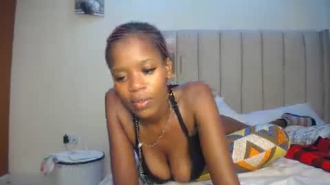 sexy_ebony_naomi online show from October 1, 11:42 pm