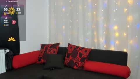 Snapshot of sexy_emeli chatting on January 18, 6:34 am MY ONLYFANS page is back - online show from January 18, 6:34 am