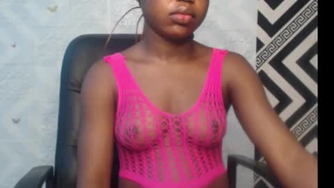 Snapshot of sexy_floral chatting on September 29, 7:24 am Angela online show from September 29, 7:24 am