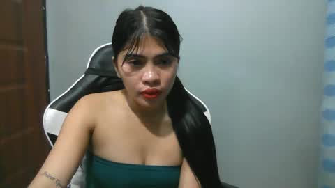 Snapshot of sexy_hot_pussie chatting on March 8, 3:33 pm just call me sofia online show from March 8, 3:33 pm