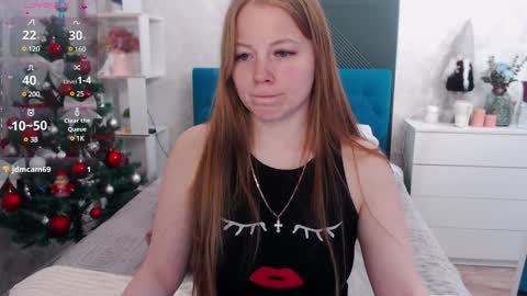 Snapshot of sexy_jenny18 chatting on January 17, 10:22 am Jennifer online show from January 17, 10:22 am