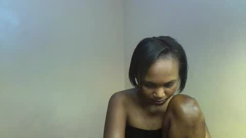 Snapshot of sexy_kaly chatting on October 30, 2:25 am Sexy kaly online show from October 30, 2:25 am