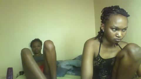 Snapshot of sexy_kaly chatting on October 5, 2:27 am Sexy kaly online show from October 5, 2:27 am