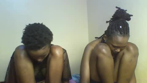 Snapshot of sexy_kaly chatting on October 13, 3:04 pm Sexy kaly online show from October 13, 3:04 pm