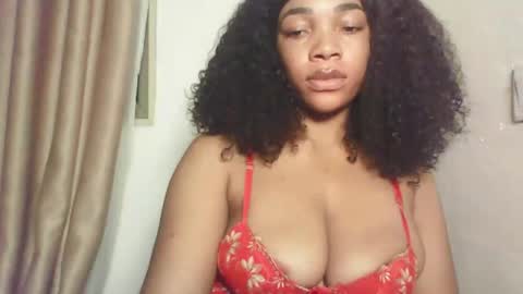 Sexy kitty881 online show from October 28, 6:03 pm