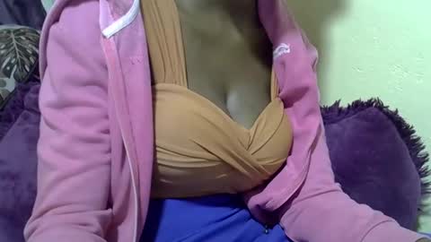 kayla online show from December 13, 9:41 pm