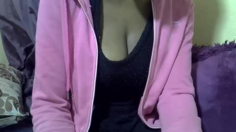 kayla online show from December 12, 10:34 am