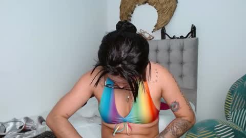 Snapshot of sexy_lia_latina chatting on October 14, 6:16 am Celeste online show from October 14, 6:16 am