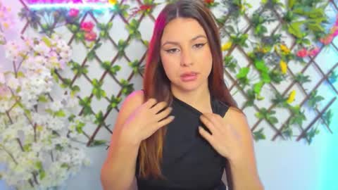 Lily online show from December 1, 6:28 am