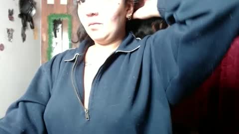 sexy lolas online show from January 21, 5:49 am