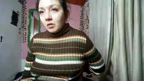 sexy lolas online show from January 15, 5:02 am