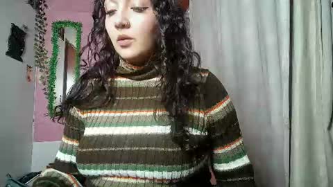 sexy lolas online show from July 4, 4:52 am