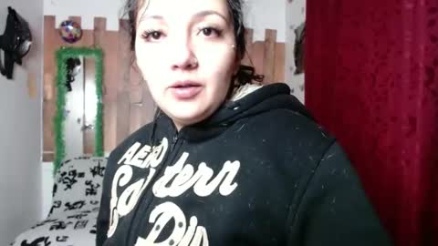 sexy lolas online show from February 13, 5:48 am