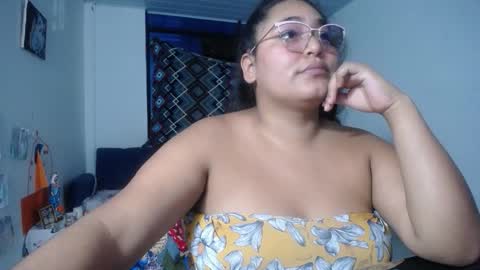 SIRENA LOVE online show from November 5, 6:07 am