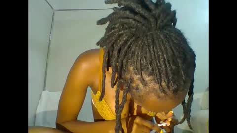 sexy_lucy012 online show from January 15, 9:41 pm