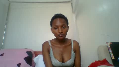 sexy_lucy012 online show from February 2, 2:02 pm