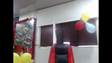 MARIPOSA online show from October 15, 1:57 pm