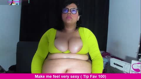 Jenny I am a freelance model online show from February 23, 6:44 am