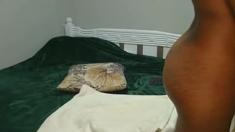 Snapshot of sexy_moh1 chatting on September 24, 6:12 am sexy_moh1 online show from September 24, 6:12 am