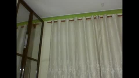 sexy_rio_ online show from September 27, 7:26 am