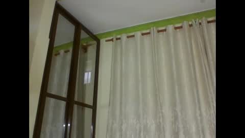 sexy_rio_ online show from October 7, 6:07 am