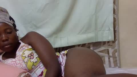 sexy_sandrah online show from February 4, 3:22 am