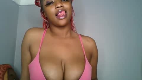 Snapshot of sexy_sweetcandy chatting on January 30, 2:25 pm sexy sweetcandy online show from January 30, 2:25 pm