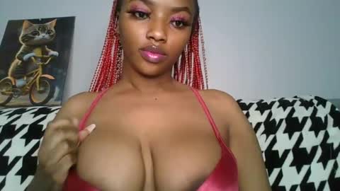 Snapshot of sexy_sweetcandy chatting on February 15, 9:16 am sexy sweetcandy online show from February 15, 9:16 am
