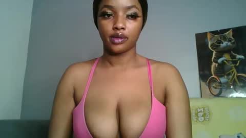 Snapshot of sexy_sweetcandy chatting on March 12, 12:04 pm sexy sweetcandy online show from March 12, 12:04 pm