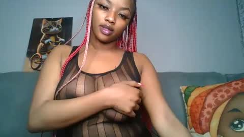 Snapshot of sexy_sweetcandy chatting on February 3, 7:07 am sexy sweetcandy online show from February 3, 7:07 am