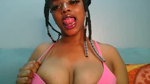 Snapshot of sexy_sweetcandy chatting on December 26, 3:53 pm sexy sweetcandy online show from December 26, 3:53 pm