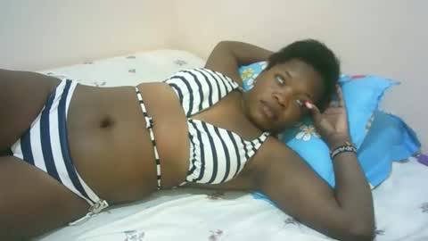Snapshot of sexy_tiffah33 chatting on February 26, 8:06 am Tiffah online show from February 26, 8:06 am