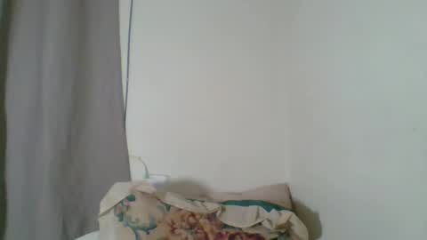 ashley online show from February 9, 8:45 pm