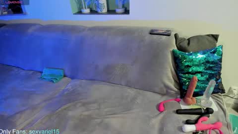 SexyAriel15 online show from December 19, 3:59 pm