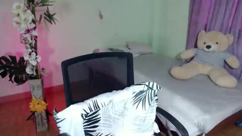 Chloe online show from September 18, 1:26 am