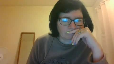 sexymilfy online show from December 30, 12:22 am