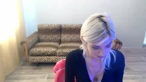 sexybeatriice online show from September 30, 6:30 am